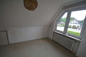 Großzügiges Zweifamilienhaus mit Garten, Garage und vielseitigem Entwicklungspotenzial – Die vollständige Adresse der Immobilie erhältst du vom Anbieter., 22045 Tonndorf, Hamburg – Vorschaubild 18