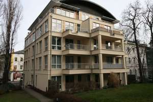 ** MITTEN IM HERZEN VON LEIPZIG ** LICHTDURCHFLUTETE 4-RWG MIT DACHTERRASSE ** WE 20** – Otto-Schill-Straße 9, 4109 Zentrum-West, Leipzig – Vorschaubild 2