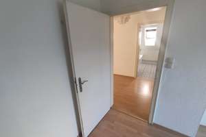 günstige 3 Zi Dachgeschoss Wohnung in zentraler Lage Elberfeld Nordstadt – Albrechtstr. 19, 42105 Elberfeld, Wuppertal – Vorschaubild 17