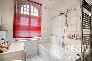 Kaufen und später einziehen - 4-Raum-Altbau 90 m² in der Düsseldorfer Altstadt – Die vollständige Adresse der Immobilie erhältst du vom Anbieter., 40213 Altstadt, Düsseldorf – Vorschaubild 12