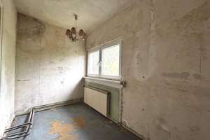 Seltene Chance in Huttrop: Reihenendhaus auf großem Grundstück – Die vollständige Adresse der Immobilie erhältst du vom Anbieter., 45138 Huttrop, Essen – Vorschaubild 12