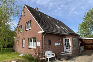Solide gebautes Wohnhaus mit großem Grundstück – Stine-Andresen-Weg 10, 25938 Wyk auf Föhr – Vorschaubild 5