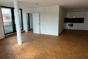 Großzügige, helle 2 Zimmerwohnung mit erstklassigem Skyline-Blick – 60594 Sachsenhausen-Nord, Frankfurt am Main – Vorschaubild 4