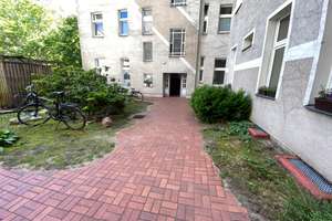 Sofort bezugsfrei! 2-Zi.-EG Wohnung und sehr große Essküche im beliebten Berlin-Wedding – Die vollständige Adresse der Immobilie erhältst du vom Anbieter., 13347 Wedding, Berlin – Vorschaubild 2