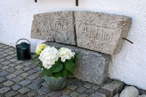 Traditionsreiches Bauernhaus 1618 mit Alpenblick – liebevoll modernisiert im Chiemgau – Die vollständige Adresse der Immobilie erhältst du vom Anbieter., 83104 Tuntenhausen – Vorschaubild 6