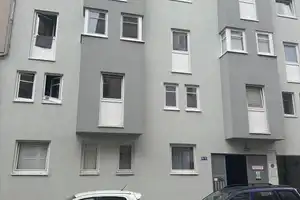1-Zimmer-Wohnung / Studentenappartement mitten in den Mannheimer Quadraten – Mannheim – Vorschaubild 1