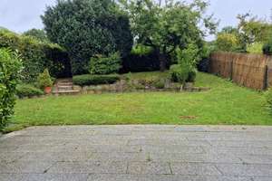IDYLIC & SPACIOUS LIVING! Charming semi-detached house with secluded garden *Dog allowed* – Die vollständige Adresse der Immobilie erhältst du vom Anbieter., 65817 Eppstein – Vorschaubild 3