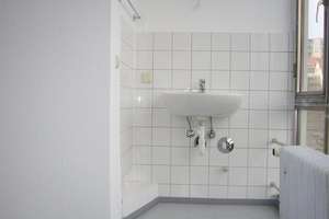 1,5-Zimmer-Wohnung mit schöner Aussicht in zentrumsnaher Lage in Reutlingen – Wörthstrasse 55, 72764 Reutlingen-Mitte, Reutlingen – Vorschaubild 5