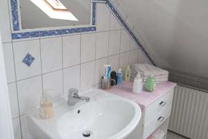 **PENDLERWOHNUNG SUCHT NETTEN MIETER**Möbliertes wohnen in Bonn-Beuel! – Die vollständige Adresse der Immobilie erhältst du vom Anbieter., 53225 Beuel-Mitte, Bonn – Vorschaubild 11