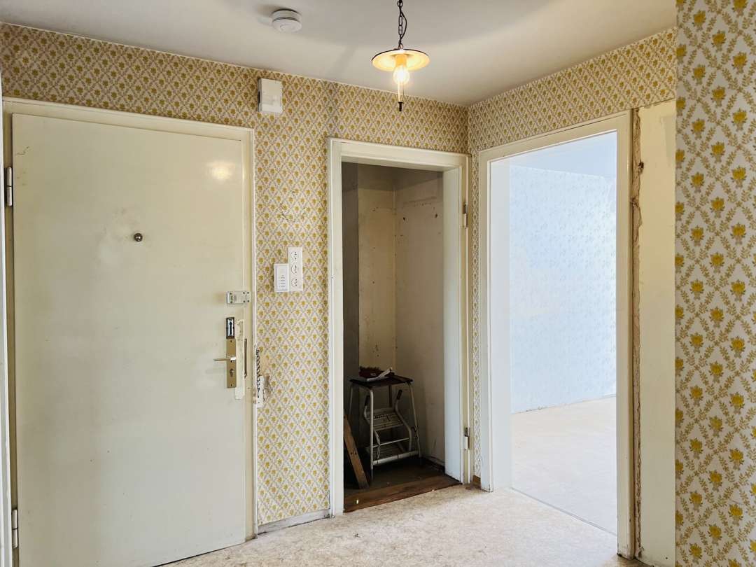 3-Zimmer-Wohnung für Handwerker & Investoren – großes Potenzial, Miesbach Kreis – Bild 4