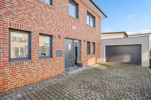 Repräsentatives und energieeffizientes Einfamilienhaus in ruhiger Feldrandlage – Die vollständige Adresse der Immobilie erhältst du vom Anbieter., 24235 Laboe – Vorschaubild 4