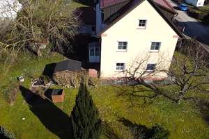 Traum-Garten mit Traumhaus - 182 m², 8 Zimmer auf 806 m² Grundstück zentral in Heubach – Die vollständige Adresse der Immobilie erhältst du vom Anbieter., 73540 Heubach – Vorschaubild 3