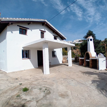 Grundstück mit Haus in Yunquera, Sierra de las Nieves