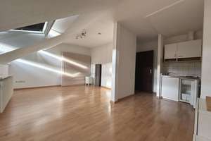 Dachgeschoss Appartement in gefragter Lage – Die vollständige Adresse der Immobilie erhältst du vom Anbieter., 40476 Derendorf, Düsseldorf – Vorschaubild 1
