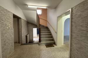 Mehrfamilienhaus mit Gewerbe – Die vollständige Adresse der Immobilie erhältst du vom Anbieter., 86199 Göggingen-Süd, Augsburg – Vorschaubild 8
