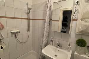 Zentral in Düsseldorf: 2-Zimmer-Wohnung mit Balkon – Kölner Straße 49, 40211 Stadtmitte, Düsseldorf – Vorschaubild 12