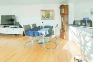 Haus im Haus: Attraktive 3-Zimmer Terrassenwohnung mit Garage, Stellplatz und großer Terrasse – Die vollständige Adresse der Immobilie erhältst du vom Anbieter., 70195 Botnang-Ost, Stuttgart – Vorschaubild 4