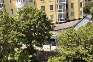 Solide 3 Zimmer Dachgeschosswohnung mit Ausblick und Wintergarten in grüner Hinterhof Idylle – Am Gangsteig 21, 85551 Kirchheim bei München – Vorschaubild 10