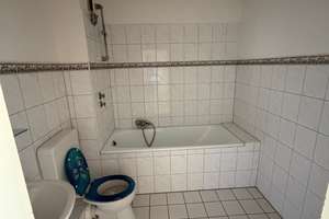 3 Zi+Küche in Rheydt / Balkon/  WBS erf. / Stellplatz optional – Dorfbroicher Straße 22, 41236 Rheydt, Mönchengladbach – Vorschaubild 7