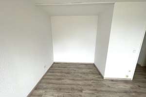 1-Zimmer-Wohnung mit Einbauküche in guter Lage mit Ausblick auf Nürnberg – Schöpfstraße 15, 90480 Gleißhammer, Nürnberg – Vorschaubild 7