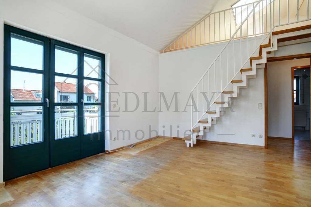 Immobilie in Inning am Ammersee - VERKAUF: Traumhafte Galeriewohnung in ruhiger Lage von Inning am Ammersee! - Bild 4