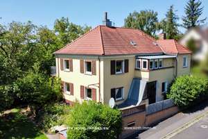 1.139 m² Grundstücksfläche mit Dreifamilienhaus und Doppelgarage an der Haardt – Die vollständige Adresse der Immobilie erhältst du vom Anbieter., 97422 Eselshöhe/Haardt, Schweinfurt – Vorschaubild 3