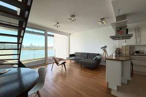 Möblierte 2-Zimmer-Maisonette-Wohnung mit Einbauküche, Balkon und Rheinblick – Anna-Schneider-Steig 9, 50678 Altstadt/Süd, Köln – Vorschaubild 2