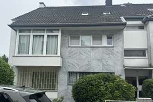Charmante Souterrain-Gartenwohnung mit viel Platz in Ludenberg