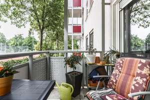 NEU *Paul & Partner* ATTRAKTIVE KAPITALANLAGE IN BIEBRICH – VERMIETETE 2-ZIMMER-WOHNUNG MIT BALKON ! – Die vollständige Adresse der Immobilie erhältst du vom Anbieter., 65187 Biebrich, Wiesbaden – Vorschaubild 4