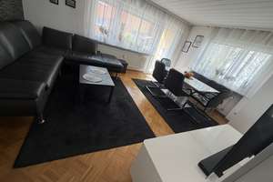 3 Zimmer EG Wohnung mit 2 Balkonen, Garage und Stellplatz