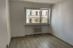 Stadtmitte, 2 Zimmerwohnung in Bayreuth – Brandenburger Straße 18, 95448 Hammerstatt/St. Georgen, Bayreuth – Vorschaubild 1