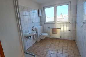 Nette/r Mieter/in mit Gehaltsnachweis für 3 Zi.-Wohnung gesucht ! – Marientorstrasse °, 47051 Duisburg – Vorschaubild 6