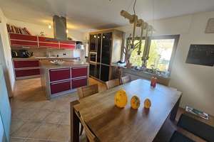 TOP Modernisiertes Haus mit herrlichem Garten - Direkt einziehen – Die vollständige Adresse der Immobilie erhältst du vom Anbieter., 71254 Ditzingen – Vorschaubild 5