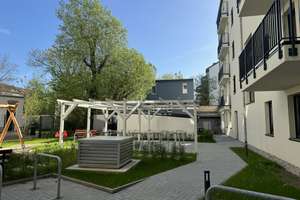 Property thumbnail 9