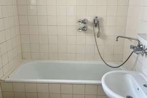 Schöne 2 Zimmer-Wohnung mit Balkon am Klinikum zu vermieten! (Ost E 3) – Mönchebergstraße 50, 34125 Fasanenhof, Kassel – Vorschaubild 3
