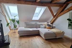 Exklusive Dachgeschosswohnung mit Balkon, Einbauküche, Kamin u. hochwertiger Ausstattung  – Bahnhofstr. 24, 86150 Bahnhofs-, Bismarckviertel, Augsburg – Vorschaubild 4