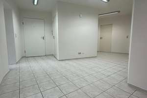 4 Zimmerwohnung mit Balkon