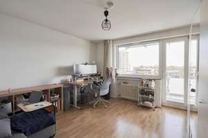 Lichtdurchflutete Eigentumswohnung mit großem Sonnenbalkon und gemütlicher Loggia zentral in Nippes – Die vollständige Adresse der Immobilie erhältst du vom Anbieter., 50733 Nippes (Ortsteil), Köln – Vorschaubild 7