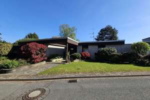 Seltene Gelegenheit - Attraktiver Bungalow mit 193 m² Wohnnutzfläche in Traumlage von Bo-Stiepel – Die vollständige Adresse der Immobilie erhältst du vom Anbieter., 44797 Stiepel, Bochum – Vorschaubild 1