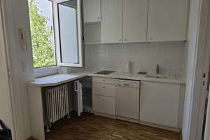 1-Zimmer-Whg., einzigartig mit privatem Treppenhaus, direkt hinter LMU