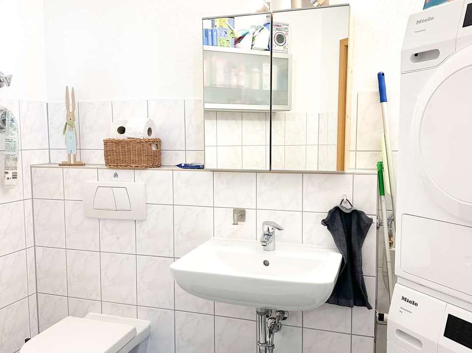 Gäste-WC-Haushaltsraum