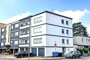 Leverkusen-Opladen: Solides 4-Familienhaus mit 3 leerstehenden Wohnungen und 4 Garagen in City-Lage! – Leverkusen – Vorschaubild 1