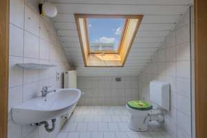 Ihr neues Zuhause mit Potenzial: Einfamilienhaus mit 5 Zimmer und herrlichen Garten  – Die vollständige Adresse der Immobilie erhältst du vom Anbieter., 80995 Feldmoching, München – Vorschaubild 18