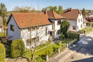 Top-Gelegenheit: Gepflegtes Einfamilienhaus in begehrter Lage von Iserlohn – Die vollständige Adresse der Immobilie erhältst du vom Anbieter., 58636 Iserlohn-Mitte, Iserlohn – Vorschaubild 3