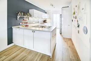 Moderne, lichtdurchflutete 3-Zimmerwohnung mit Loggia in Köln-Zollstock – Die vollständige Adresse der Immobilie erhältst du vom Anbieter., 50969 Zollstock, Köln – Vorschaubild 4