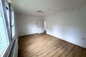 Helle sanierte 3-Zi.-Wohnung mit Erker im Jugendstilhaus, Botnang, Wald & Stadtnähe – Die vollständige Adresse der Immobilie erhältst du vom Anbieter., 70195 Botnang-Ost, Stuttgart – Vorschaubild 7