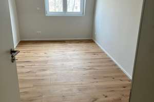 Newly renovated, spacious 4-room apartment with  balconys/new kitchen/Parking Spots – Die vollständige Adresse der Immobilie erhältst du vom Anbieter., 65203 Biebrich, Wiesbaden – Vorschaubild 6