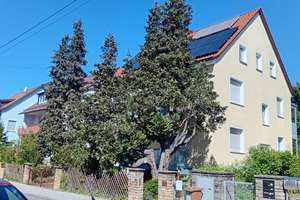 Großes WG-Zimmer mit Balkon in Stuttgart Bad Cannstatt