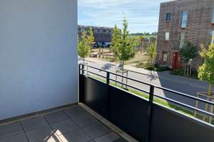 Attraktive 3-Zimmer-Wohnung in ruhiger Lage mit Wohnberechtigungsschein (Stufe II) – Lotte-Branz-Str. 19, 93055 Burgweinting-Harting, Regensburg – Vorschaubild 2