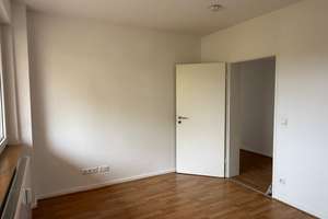 Schöne 3-Zimmer-Wohnung mit Loggia und inkl. Keller in Hamburg-Eißendorf – Strucksbarg 49, 21077 Eißendorf, Hamburg – Vorschaubild 18